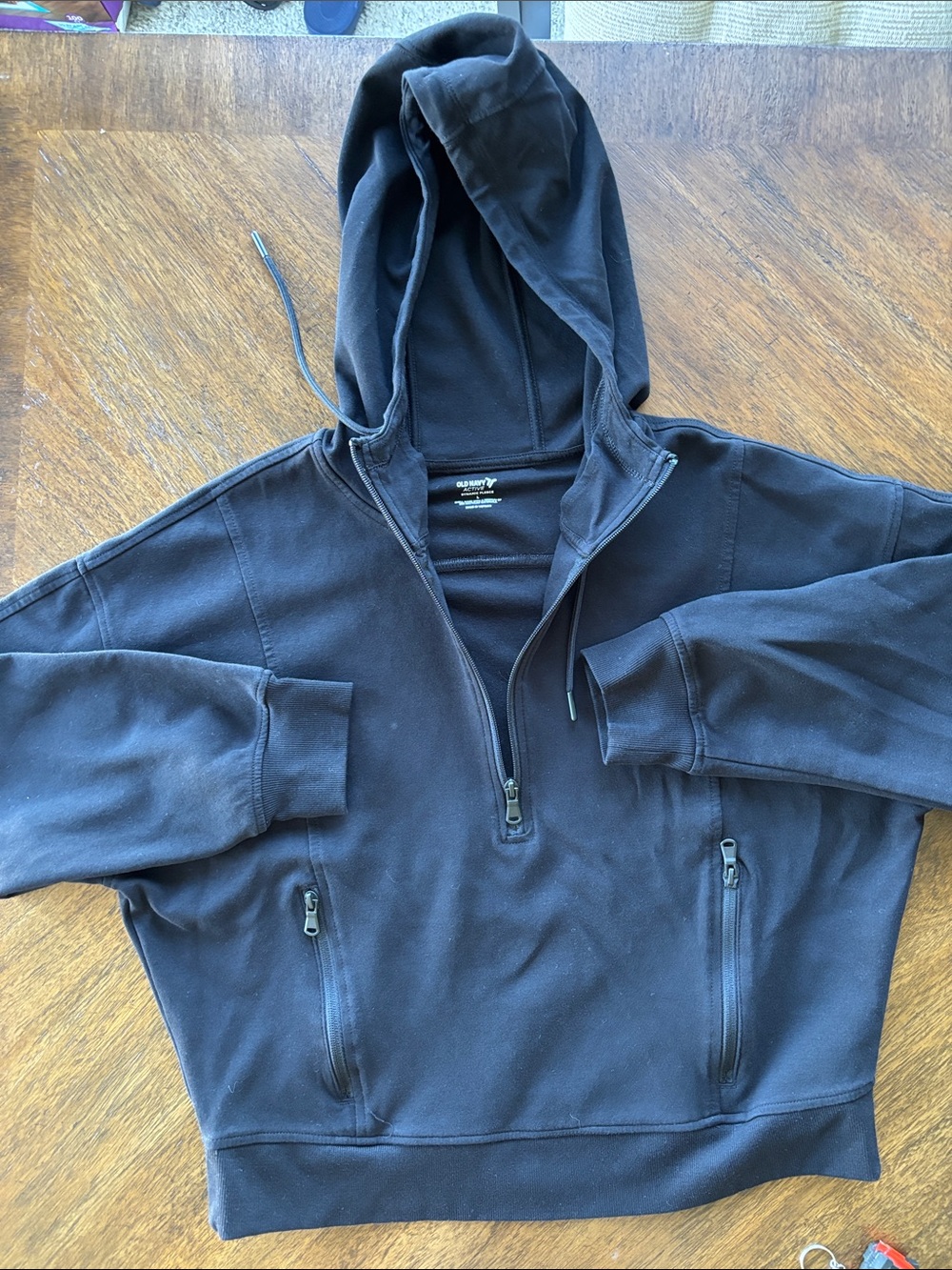Old Navy Active women's athleisure half-zip cropped pullover hoodie